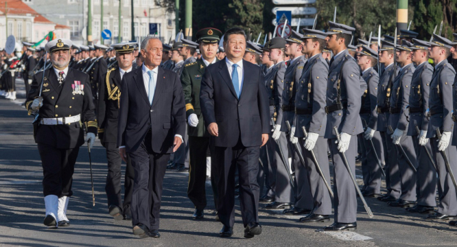 习近平同葡萄牙总统德索萨举行会谈